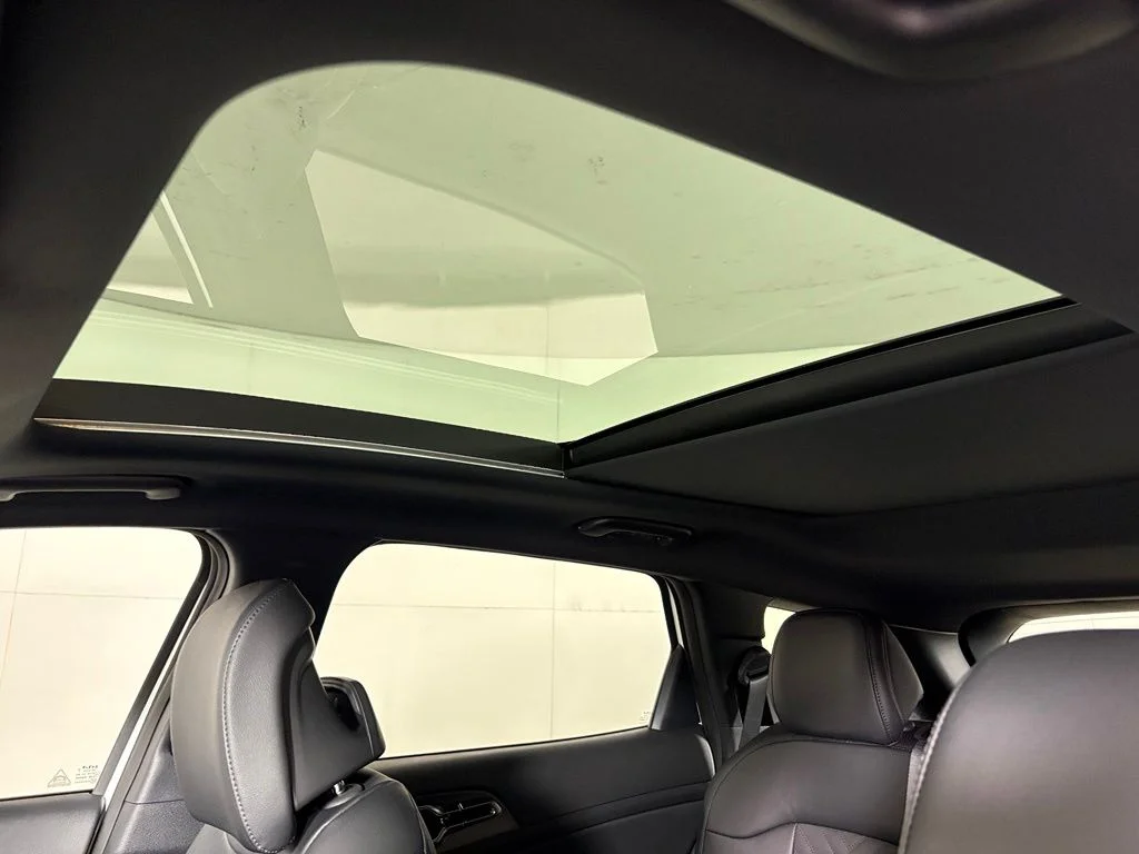 New 2027 White Kia X-Line image 19