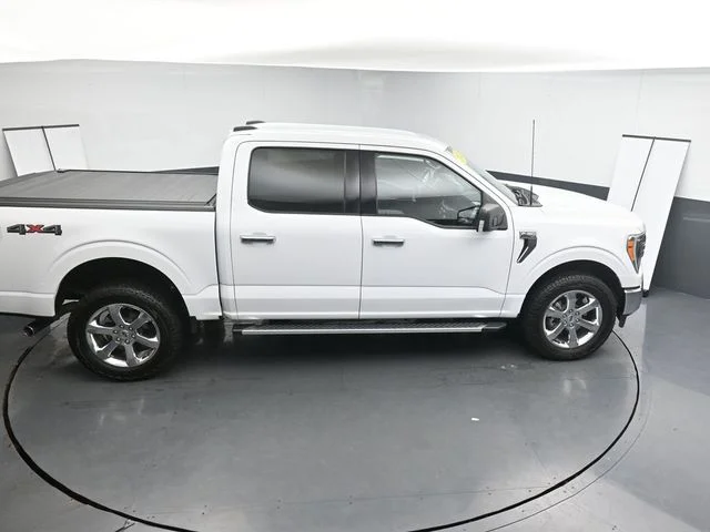 Used 2022 White Ford XLT image 24