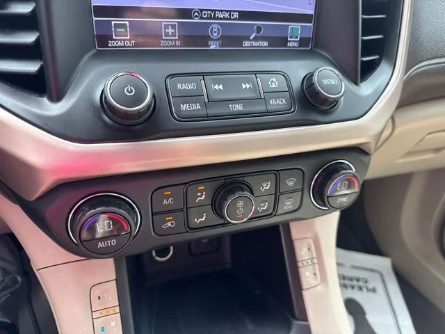 Used 2017 Red GMC Denali image 22