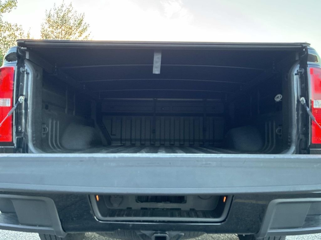 Used 2017 Black Chevrolet LT image 13