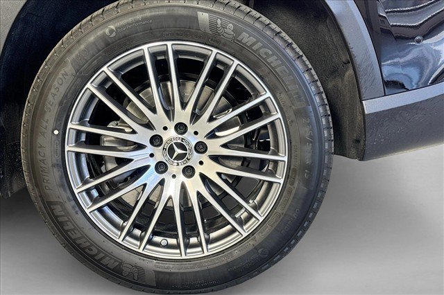 New 2026 Black Mercedes-Benz GLC 300 image 59