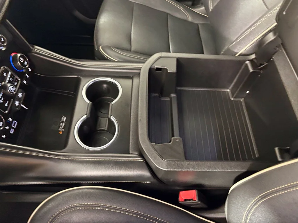 Used 2023 Green Chevrolet Premier image 34