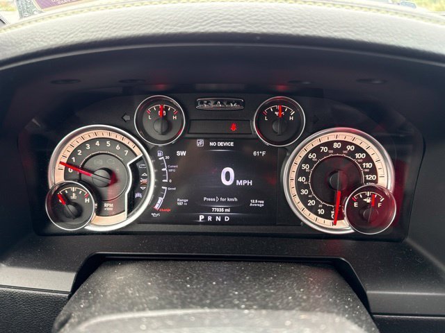 Used 2017  Ram Sport image 12