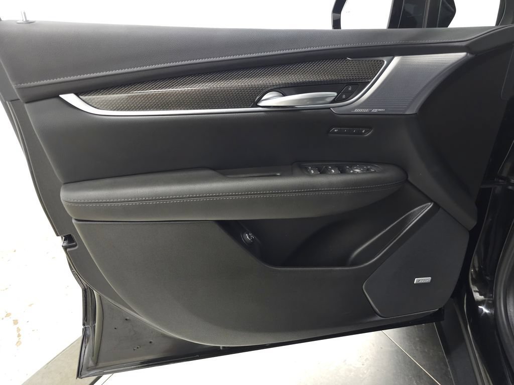 2026 Cadillac XT5 Sport - Photo 9