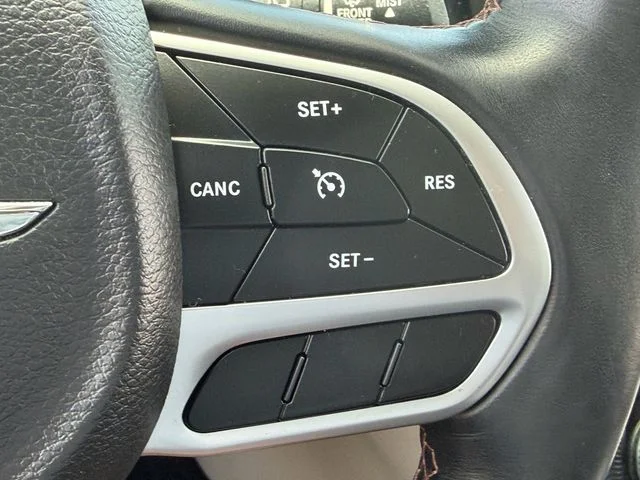 Used 2018 White Chrysler Touring L Plus image 29