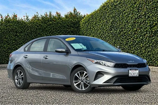Used 2022 Kia FORTE LXS with VIN 3KPF24AD6NE429347 for sale in Seaside, CA