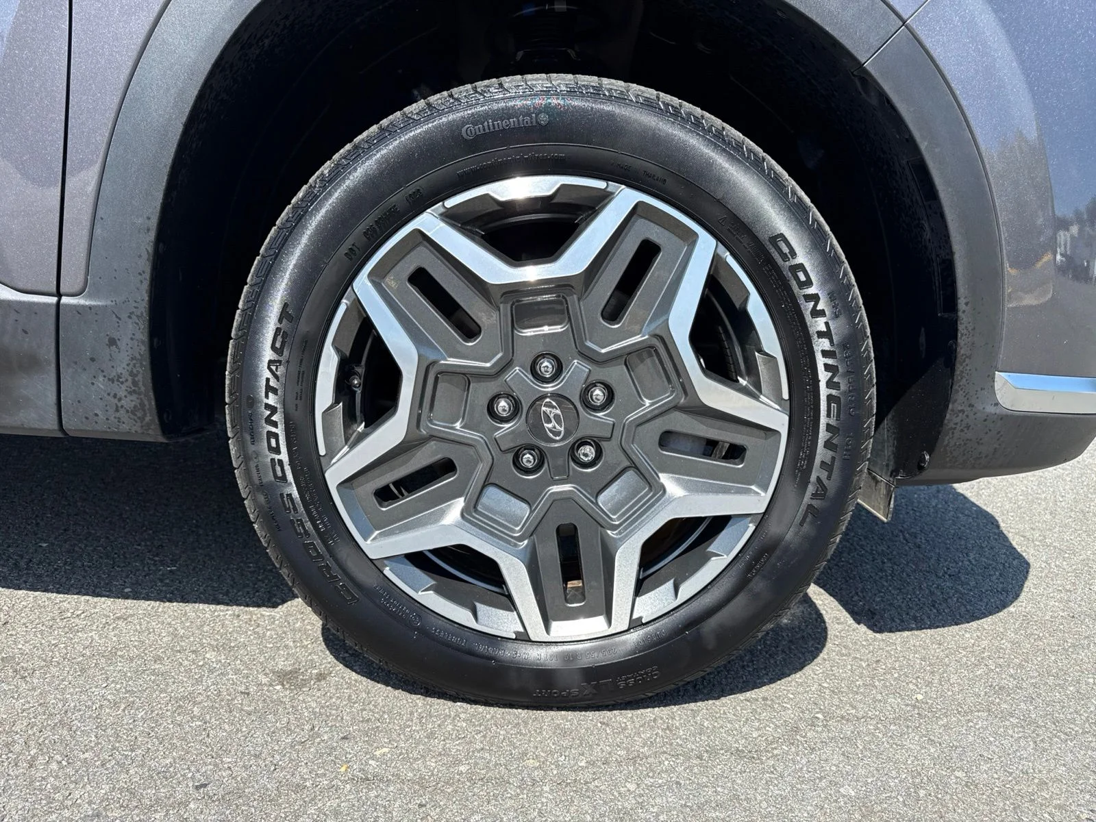 Used 2023 Gray Hyundai SEL Convenience image 28
