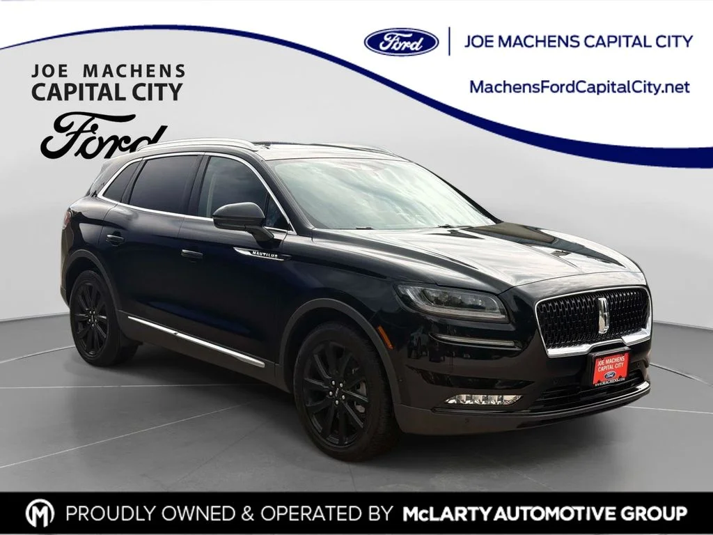Used 2023 Infinite Black Metallic Lincoln Reserve image 1