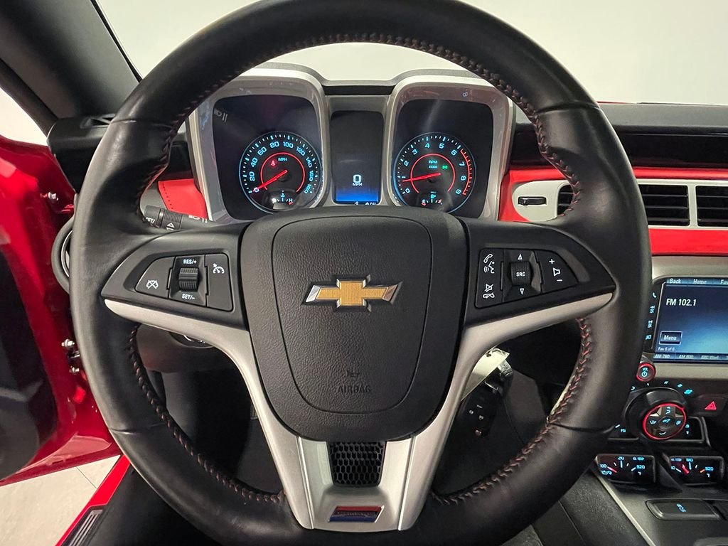 Used 2015 Red Chevrolet SS image 82