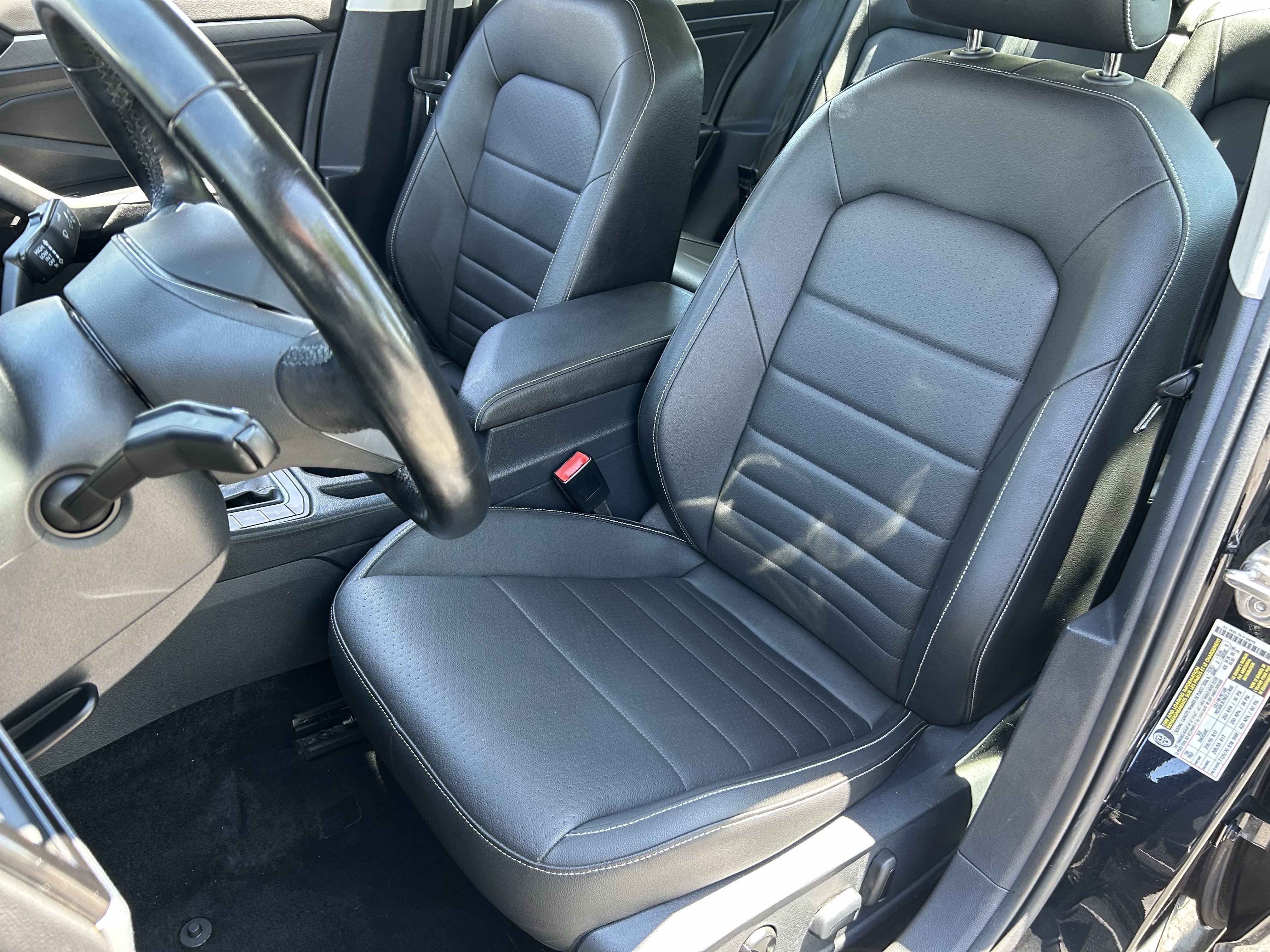 Used 2024 Black Volkswagen SE image 18