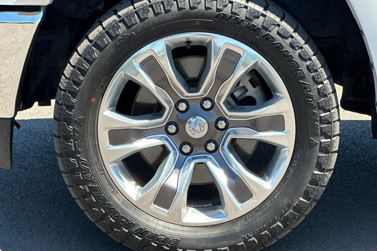 Used 2022 White Ram Limited image 31