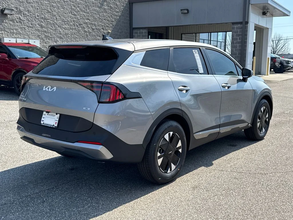 New 2026 Steel Gray Kia LX image 3