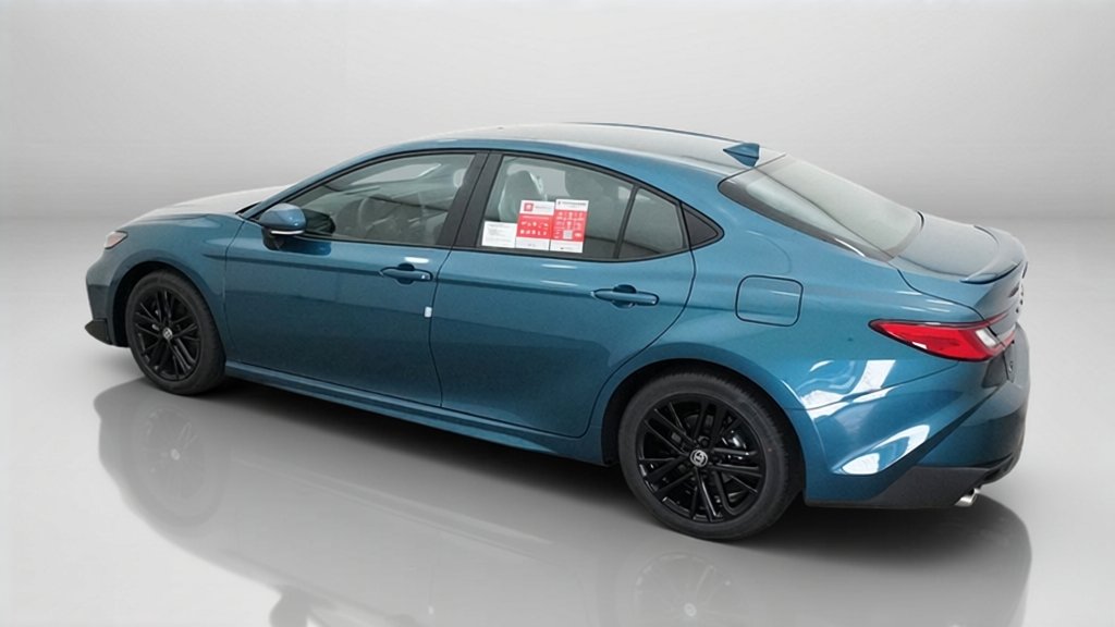 New 2026 Ocean Gem Toyota SE image 15