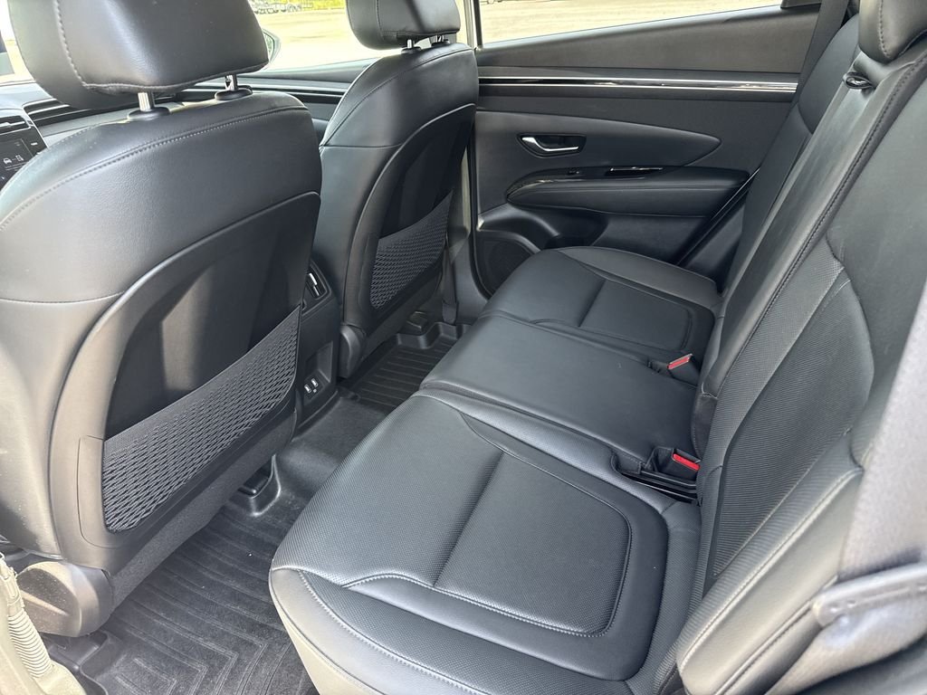 Used 2022 Quartz White Hyundai SEL image 30