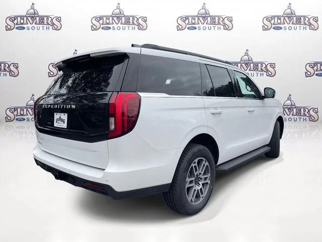 New 2026 White Ford Active image 3