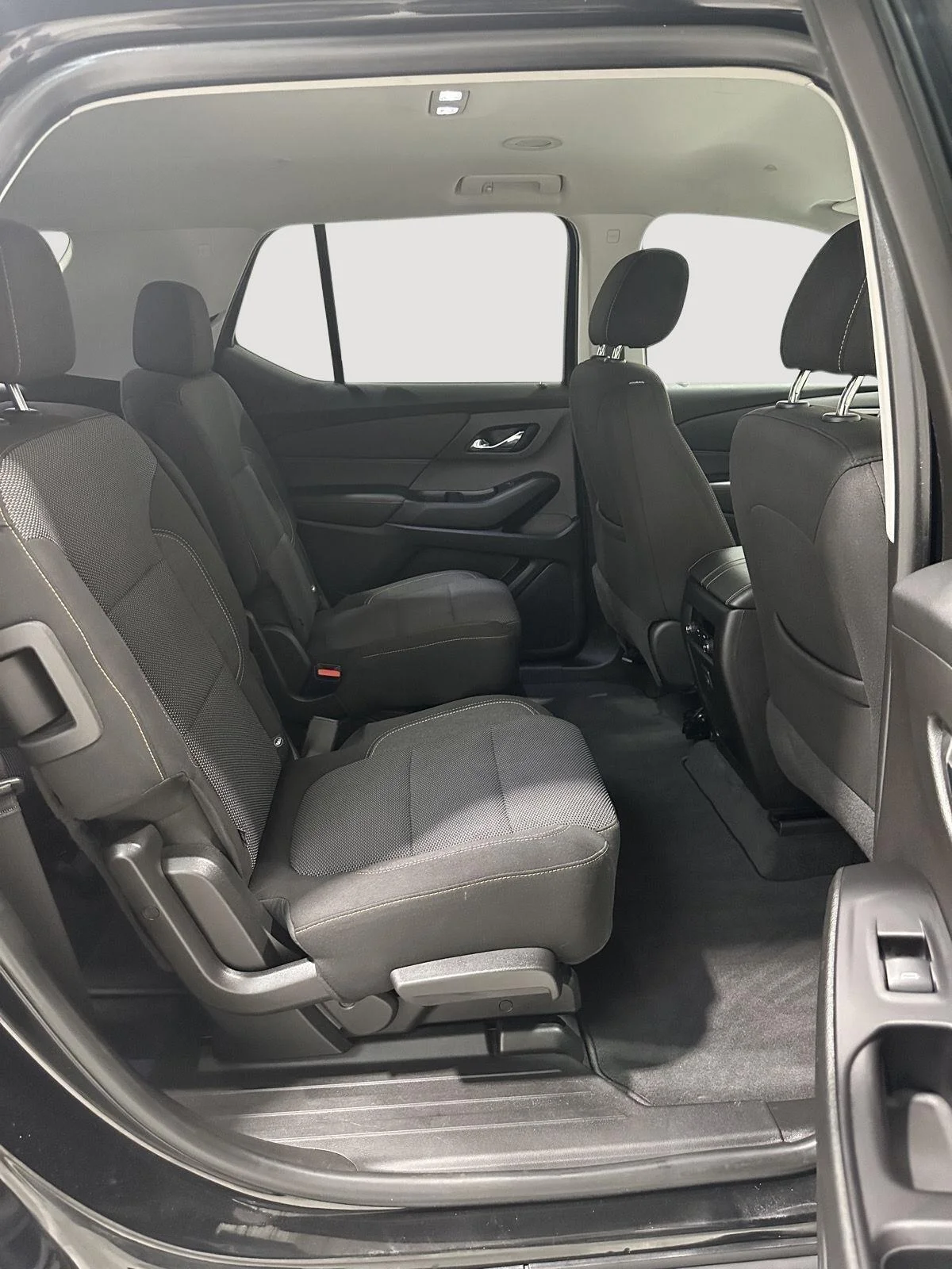 Used 2019 Mosaic Black Metallic Chevrolet LT Cloth image 25