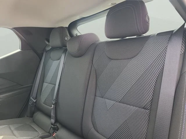 New 2027 Mosaic Black Metallic Chevrolet LT image 6