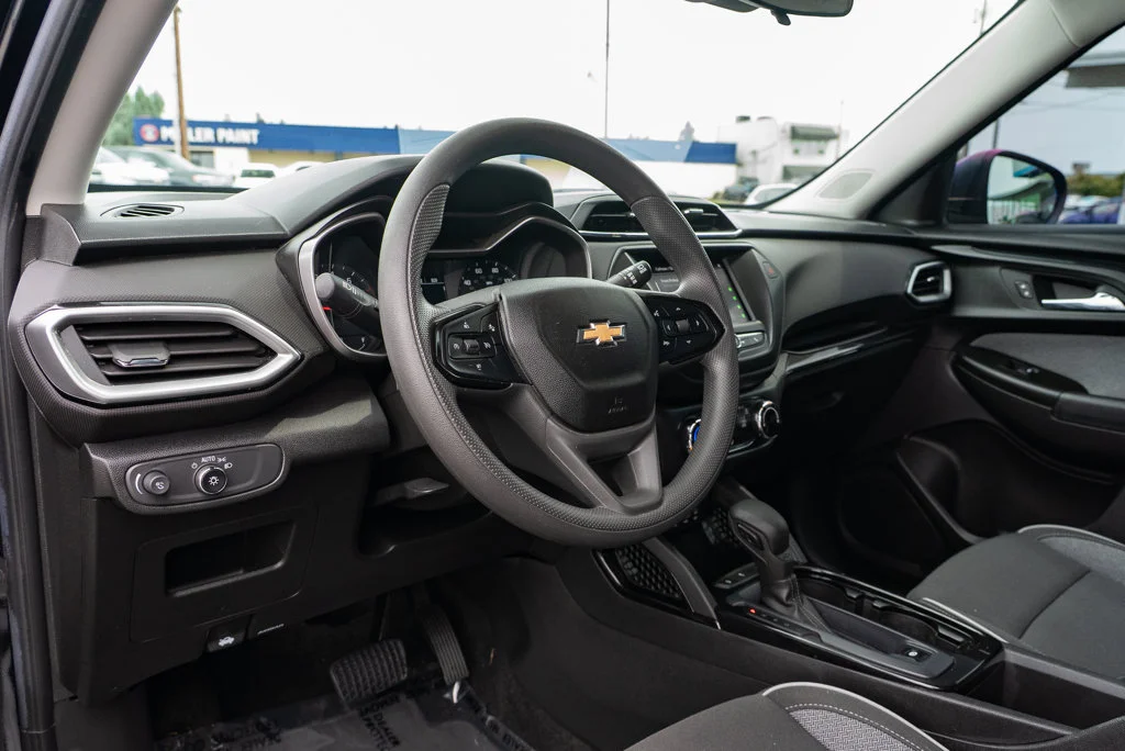 Used 2021 Mosaic Black Metallic Chevrolet LS image 23