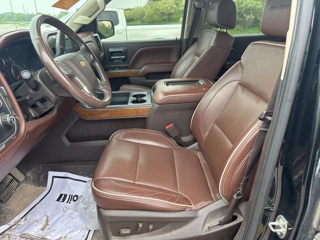 Used 2018 Black Chevrolet High Country image 34