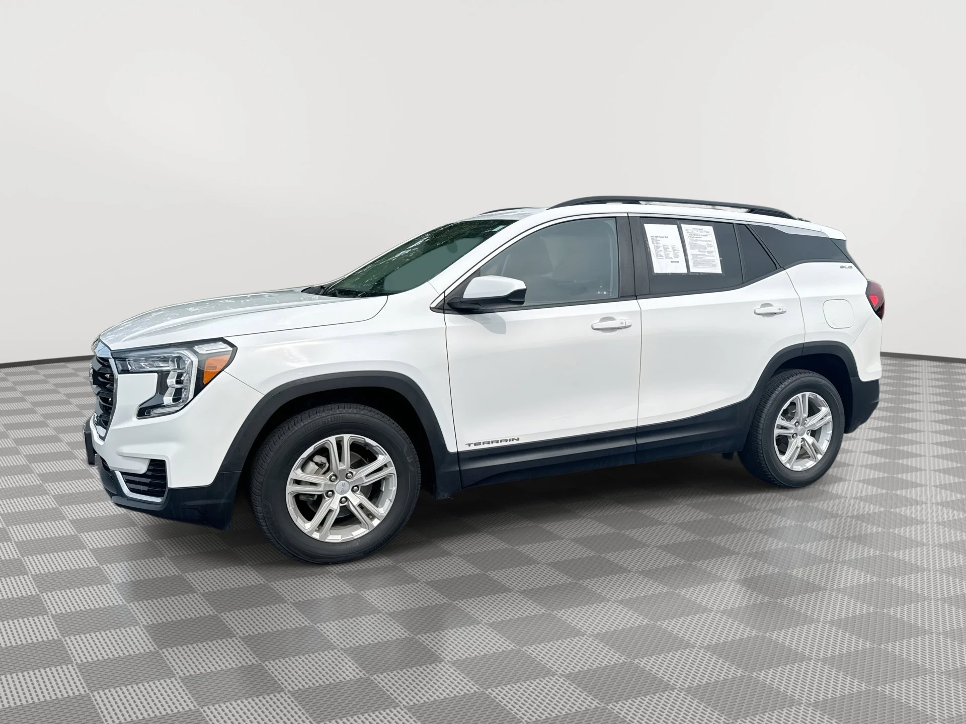 2023 GMC Terrain SLE AWD's photo