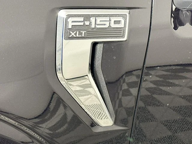 New 2026 Black Ford XLT image 27