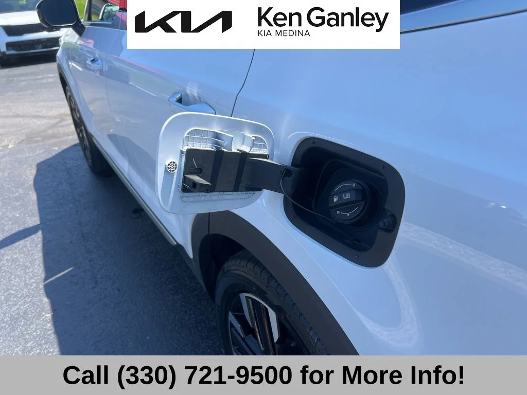 Certified Used 2024 White Kia SX image 51