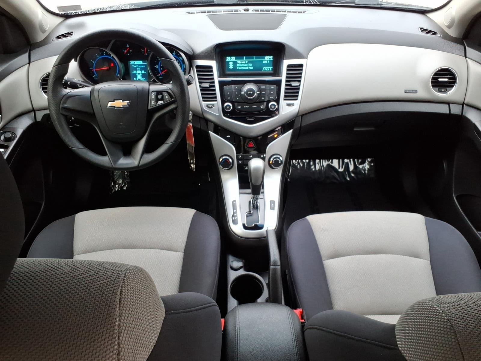 Used 2016 Blue Ray Metallic Chevrolet LS image 22