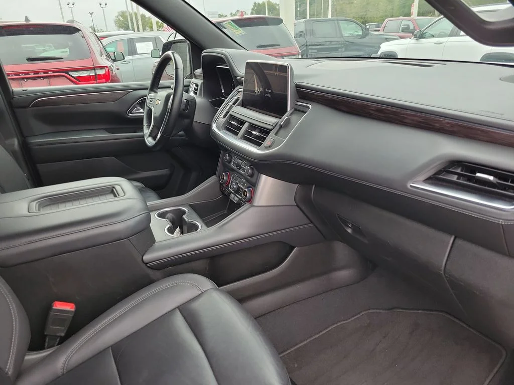 Used 2023 Gray Chevrolet LT image 35