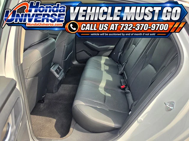 Certified Used 2025 Platinum White Pearl Honda EX-L image 24