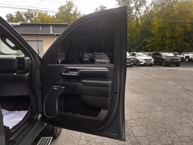Used 2025 Gray Chevrolet LTZ image 18