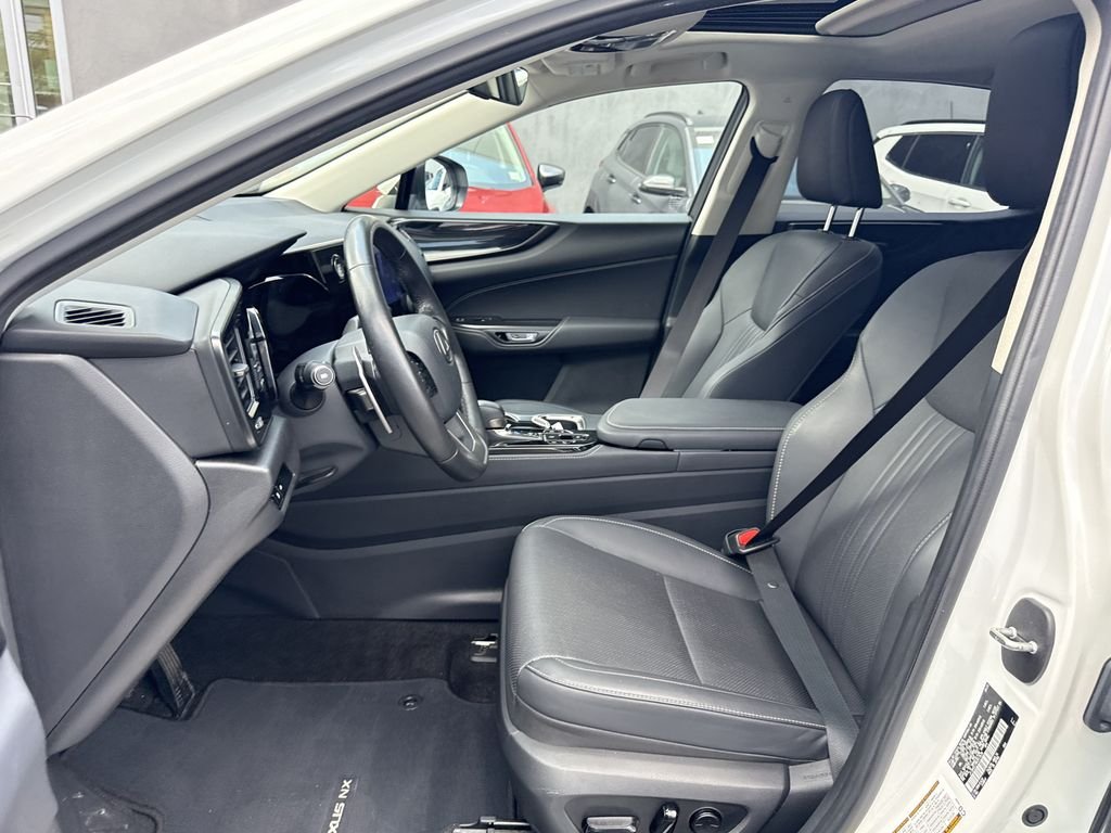 Used 2024 White Lexus 350 Base image 19