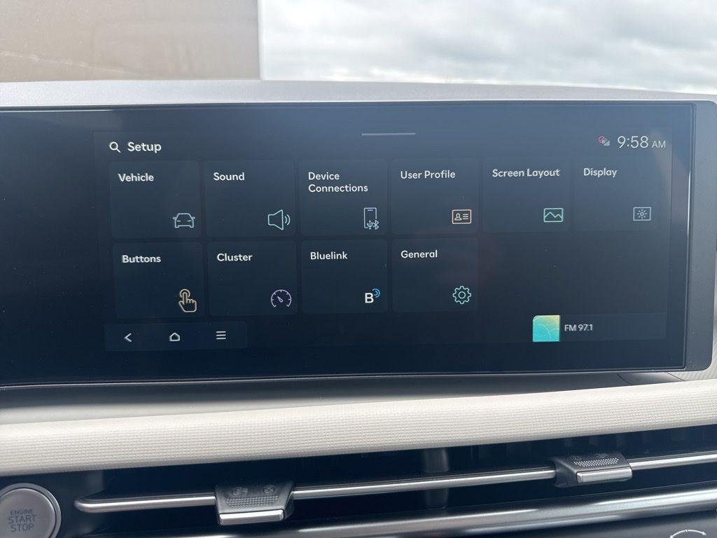 New 2026 Black Hyundai SE AWD image 18