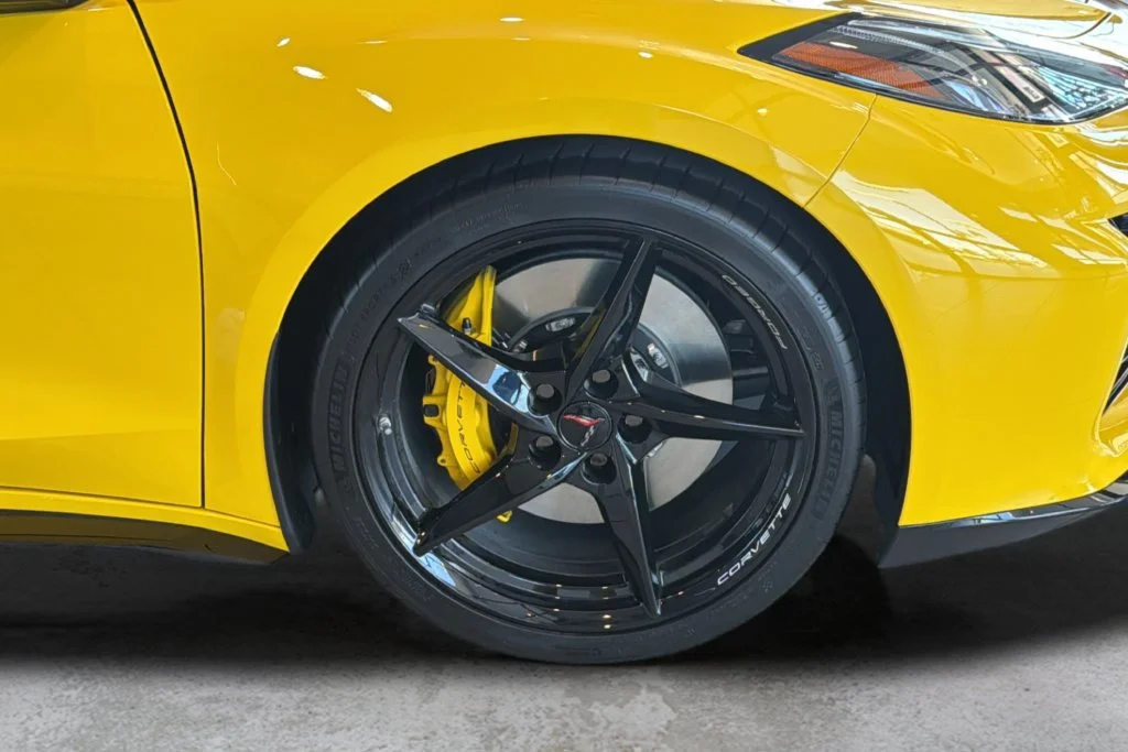 New 2027 Competition Yellow Tintcoat Metallic Chevrolet 3LZ image 31