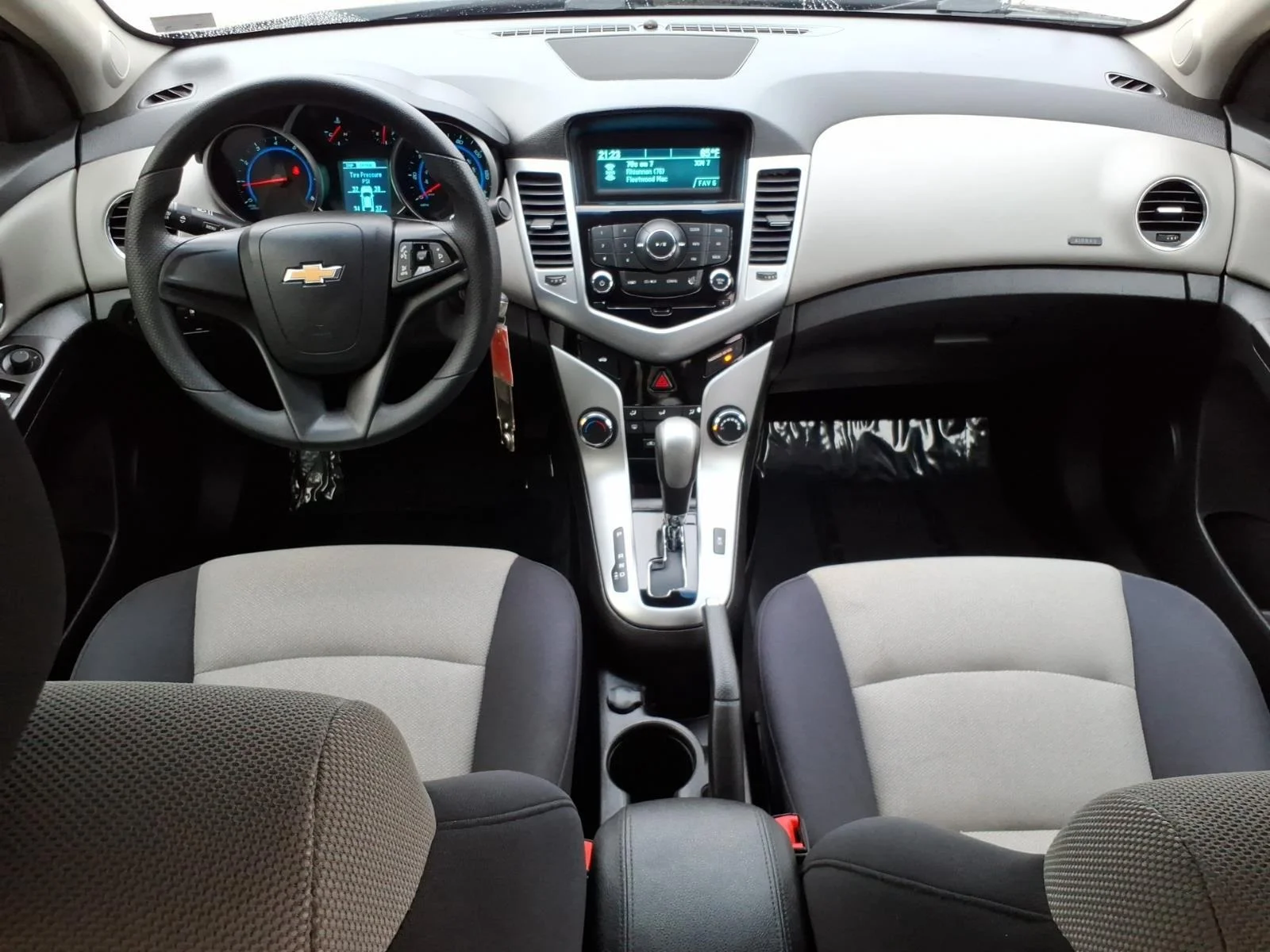 Used 2016 Blue Ray Metallic Chevrolet LS image 22