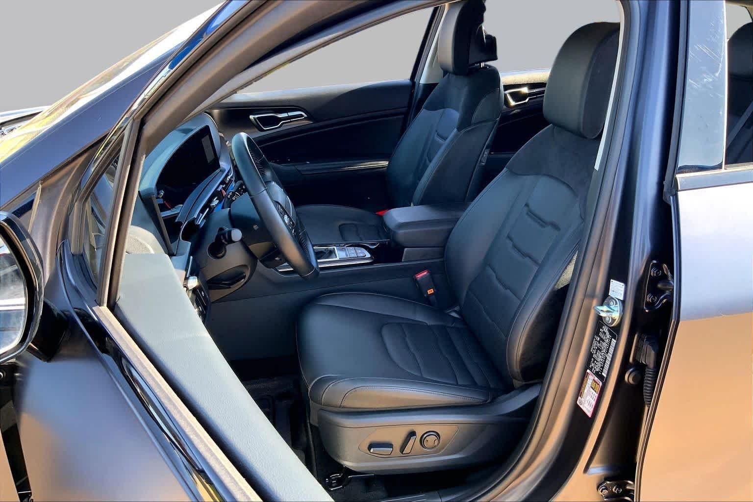 Certified Used 2026 Panthera Metal Matte Kia SX-Prestige image 8