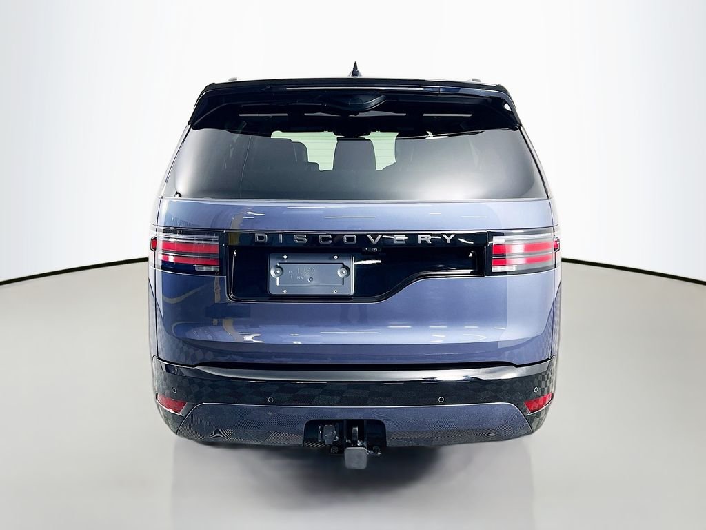Certified Used 2025 Varesine Blue Metallic Land Rover Dynamic SE image 6
