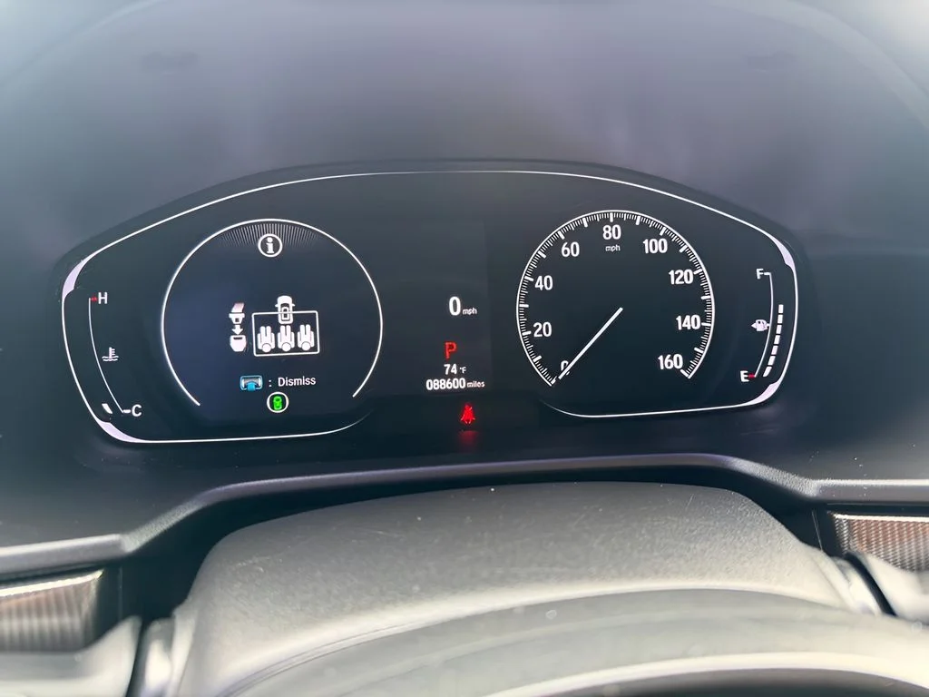 Used 2021  Honda Sport image 19