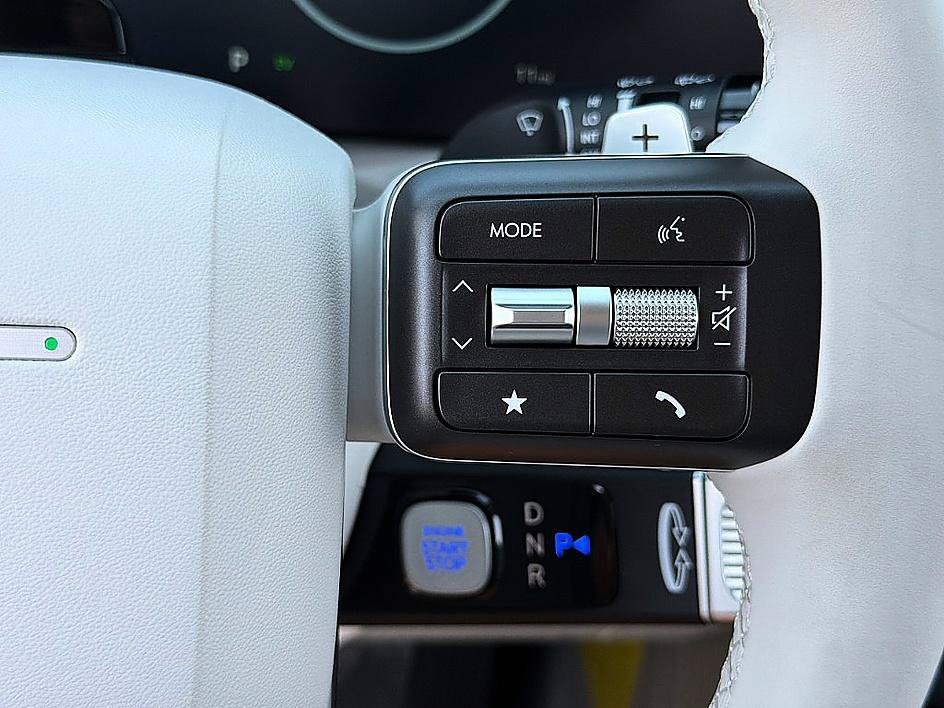 New 2027 Abyss Black Pearl Hyundai Limited 7P image 14