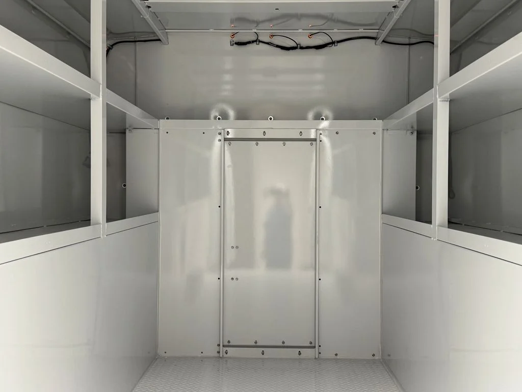 New 2026 Oxford White Ford Cutaway image 30