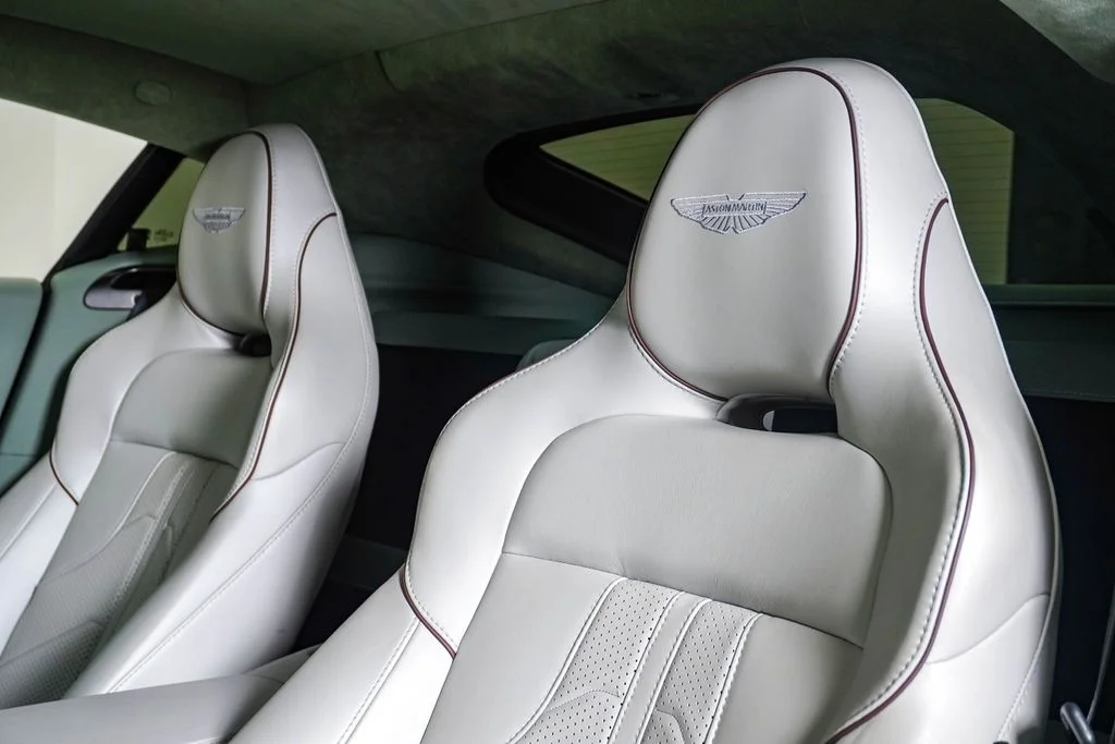 Used 2025 Podium Green Aston Martin Coupe image 21