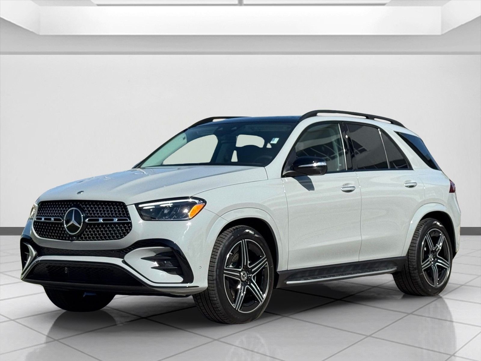 New 2026 MANUFAKTUR Alpine Grey Mercedes-Benz GLE 450 image 6