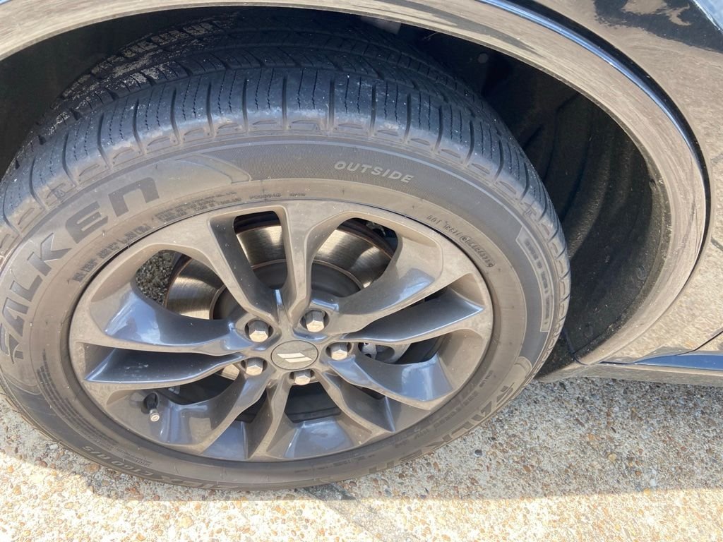 Used 2021 Black Dodge SXT Plus image 26