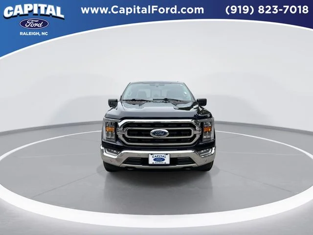 Used 2022 Blue Ford XLT image 3