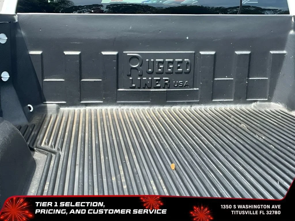 Used 2024 Summit White GMC Pro image 14
