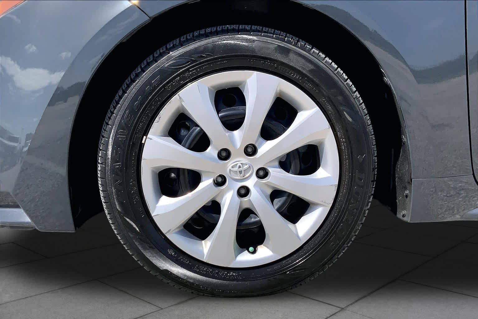 Used 2024 Underground Toyota LE image 11