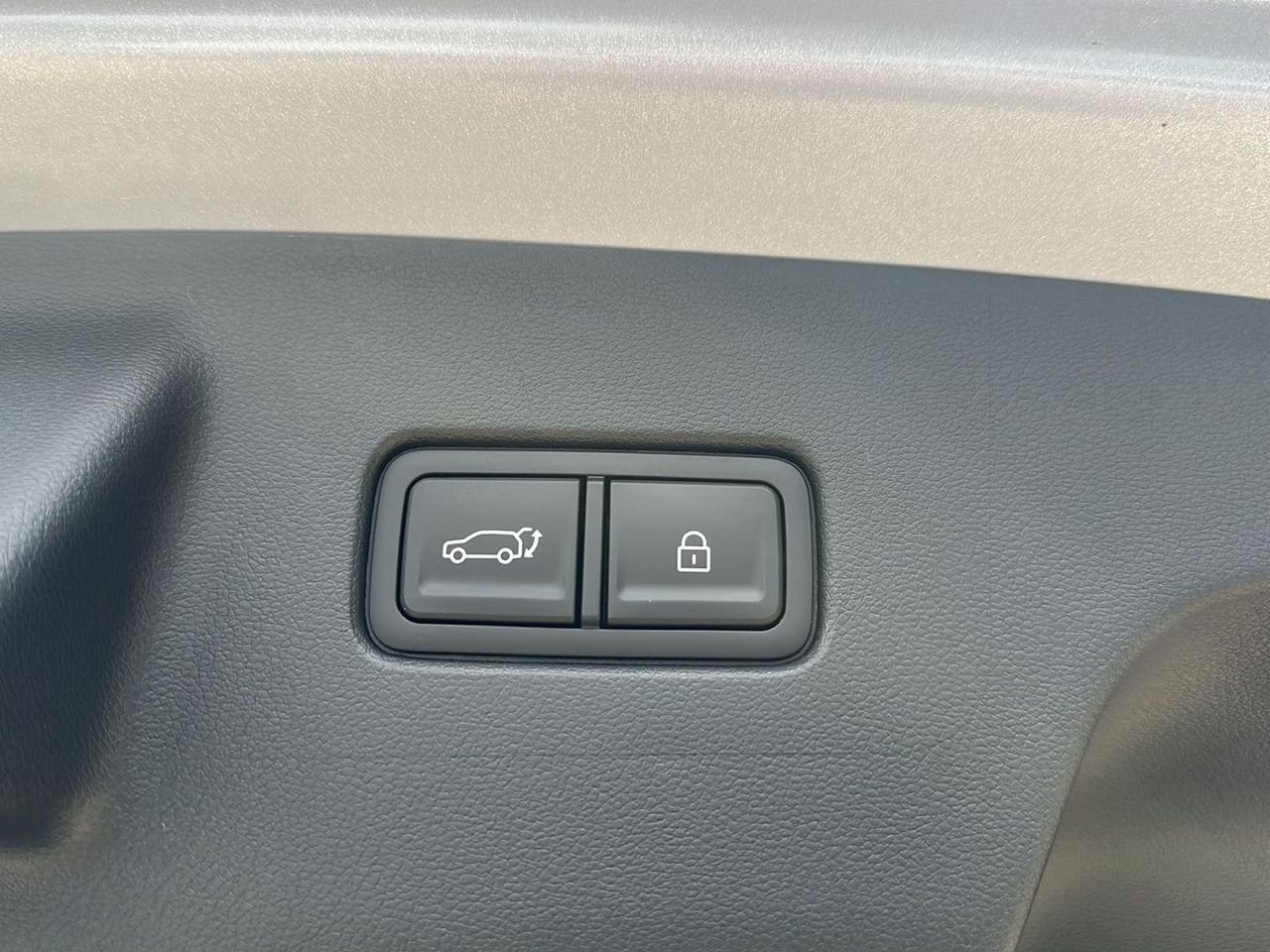 New 2026 Silver Hyundai Limited AWD image 37