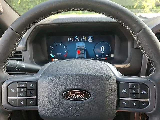 New 2026 Oxford White Ford XLT image 14