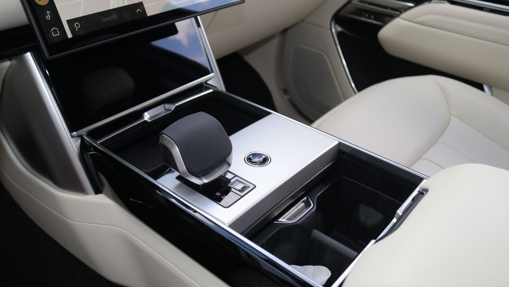 Certified Used 2026 Black Land Rover SE image 24