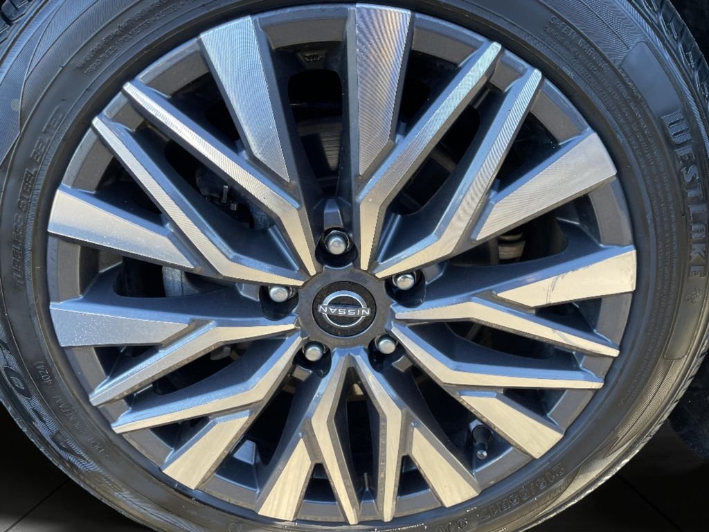 Used 2023 Gray Nissan 2.5 SV image 29