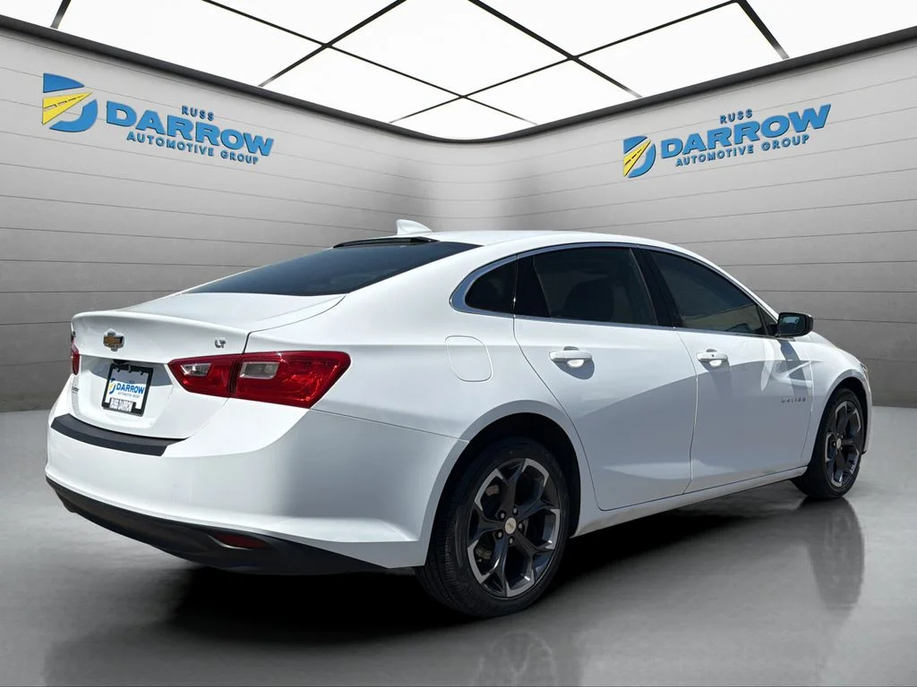 Used 2023 White Chevrolet LT image 5